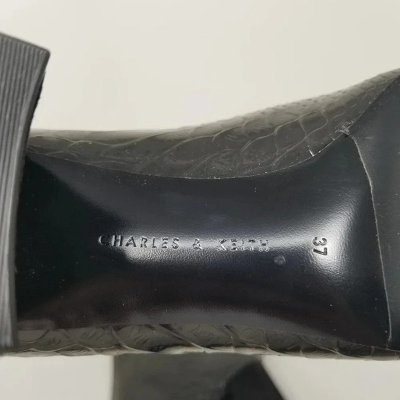 Charles & Keith Snake Print See-Through Boots 37 - Picture 11 of 13